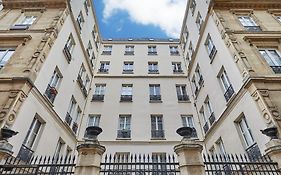 Residence Center Of Paris By Studio Prestige